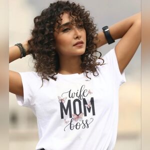 White Graphic Tee - Wife Mom Boss Made To Order Nwot